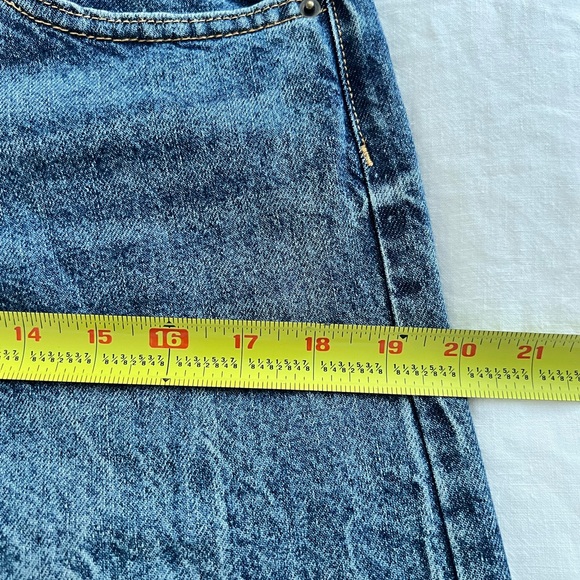 Barrel jeans low rise blue denim NWOT size 4 / 30” waist x30” L - Picture 5 of 11